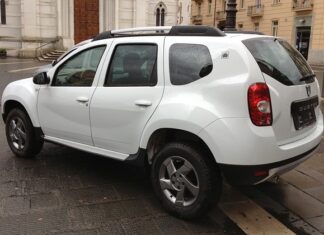 Ile pali Dacia Duster na gaz?