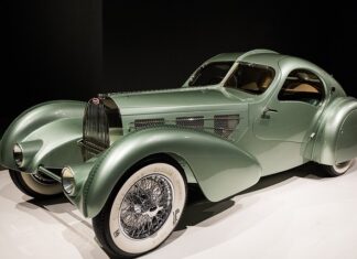 Do jakiej marki należy Bugatti?