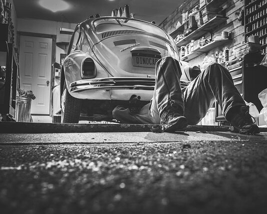 Jak wygląda naprawa alternatorów?