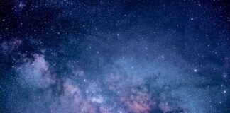 Czy można mieć niebieskie żarówki w samochodzie?